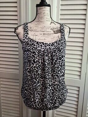 Black & White Leopard Print Tank Top - Women's